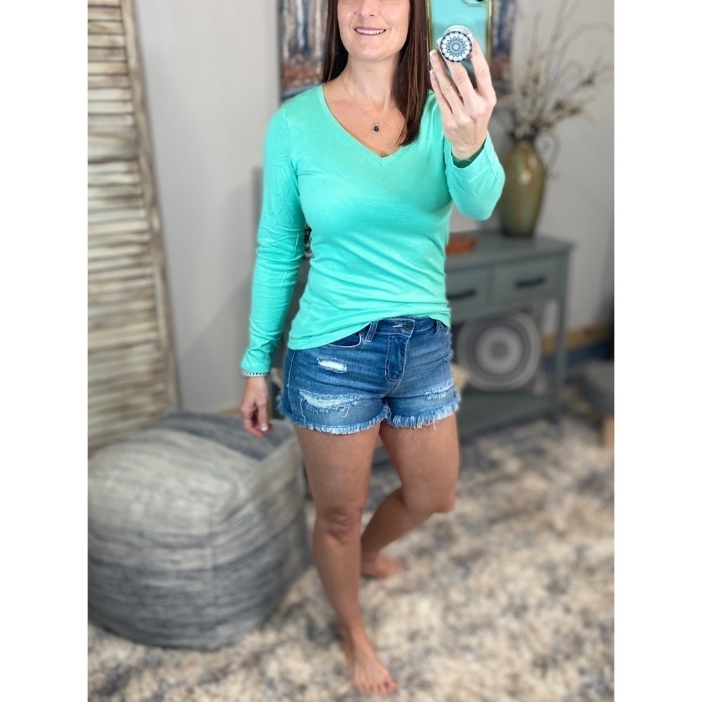 ❤️‍🔥V-Neck Long Sleeve Basic Slimming Top Mint Green 1222